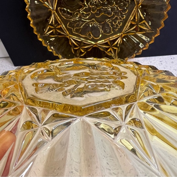 Vintage 1950s Federal Glass Fruit Harvest Serving Platters | Two pc: 12", 8.5" - Picture 6 of 12